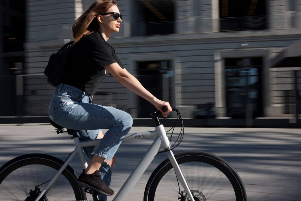 san francisco, woman, electric bike-6950837.jpg